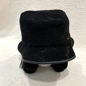 NWT Gucci GG Bucket Hat with Bob Malibu Crochet Canle in Black with Leather Trim Gucci | Accessories | Nwt Gucci Gg Bucket Hat With Bob  main image 4